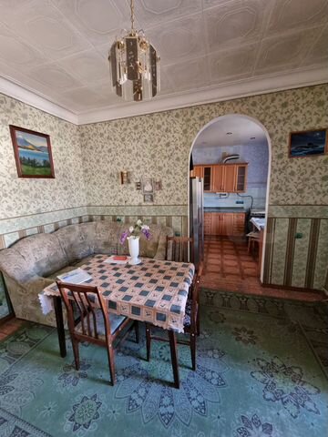 3-к. квартира, 91 м², 2/3 эт.