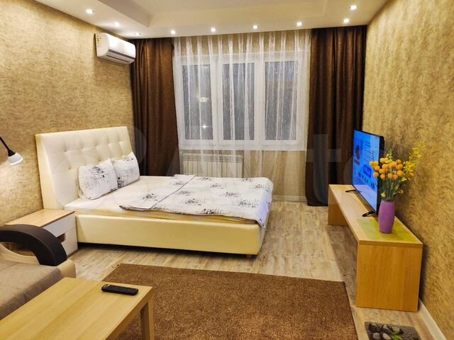 1-к. квартира, 42 м², 14/15 эт.