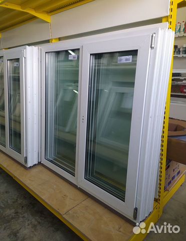 Пластиковое окно 1200*1200 мм