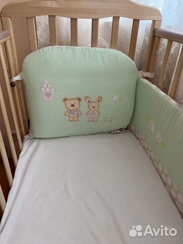 Кроватка детская с матрасом и бортиками