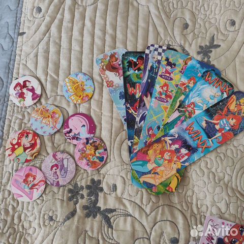 Значки и закладки от Винкс