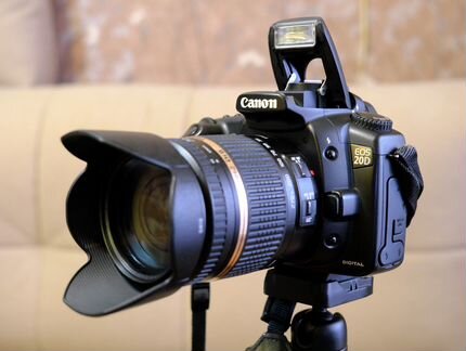 Canon EOS 20D + Tamron AF 18-270mm F/3.5-6.3 Di II