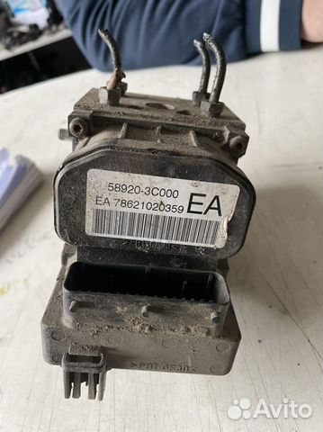 Блок ABS насос Hyundai Sonata IV (EF) / Magentis