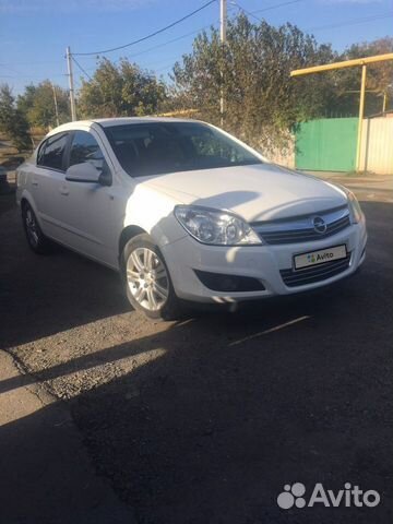 Opel Astra 1.8 AT, 2011, 126 000 км