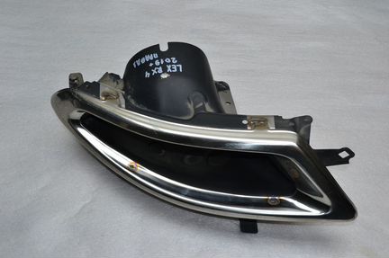 Насадка глушителя правая Lexus RX 4 2019-2023 г.в