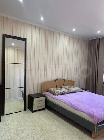 2-к. квартира, 60 м², 10/12 эт.