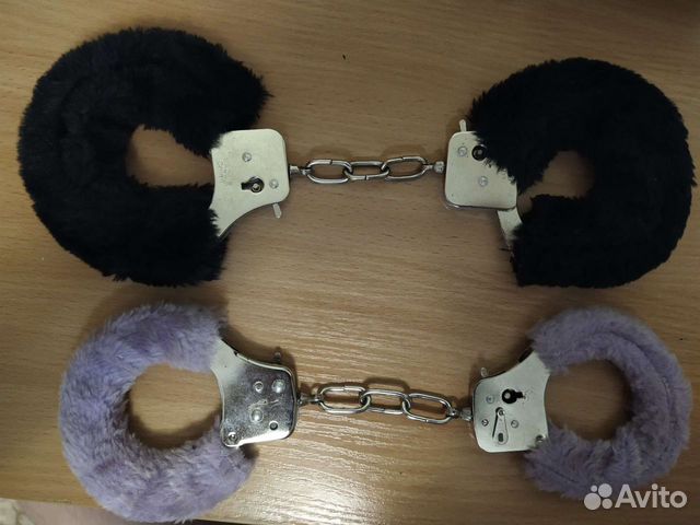 Наручники с мехом пушистые