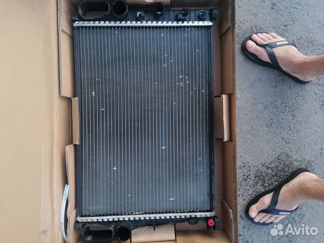 Радиатор охлаждения Mercedes w219, w211