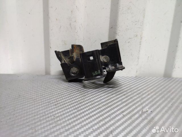 Замок капота передний правый Mercedes-Benz M-Class