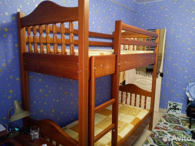 Кровать из массива дерева 2-х ярусная