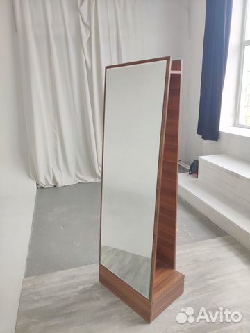 Зеркало напольное