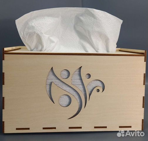 Диспенсер для бумажных полотенцев