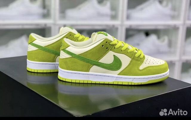 Кроссовки Nike SB Dunk Low «Green Apple»