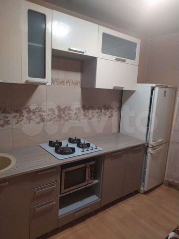 2-к. квартира, 48 м², 3/9 эт.