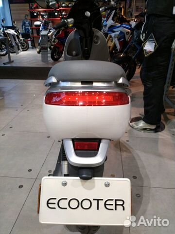 Электроскутер ecooter E1