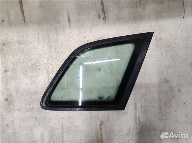 Форточка задняя правая Audi A3 8P