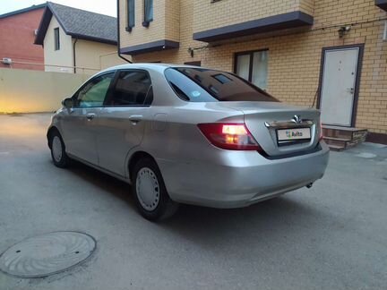 Honda Fit 1.3 CVT, 2003, 410 000 км