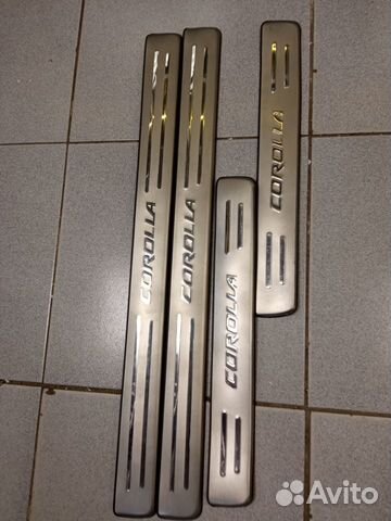 Накладки на пороги toyota corolla