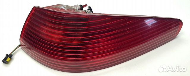 Фонарь задний правый Прав. Пежо 607 2000г 2.2л