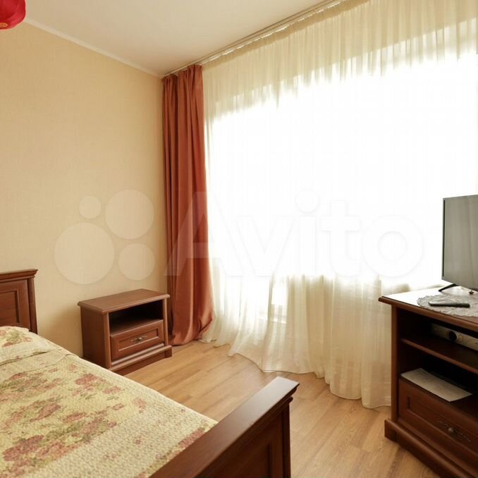 Жилье в керчи. Орджоникидзе. Керчь квартиры. Керчь снять жилье на длительный срок. Свердлова 37 керчь.