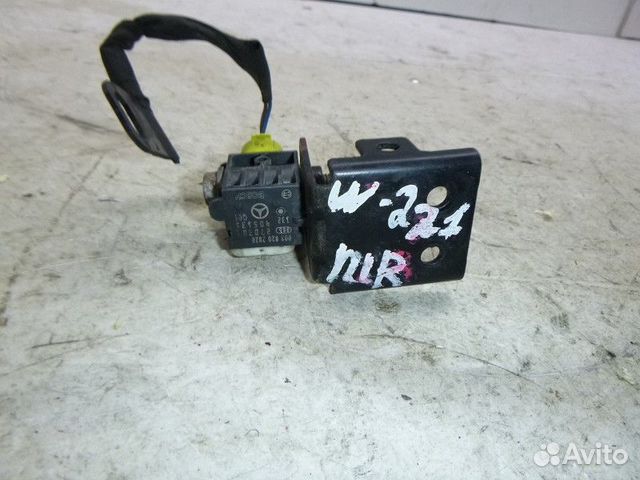 Датчик AIR BAG mercedes benz W221 2005-2013