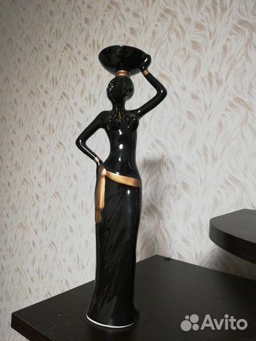 Фигурка декоративная новая,керамика