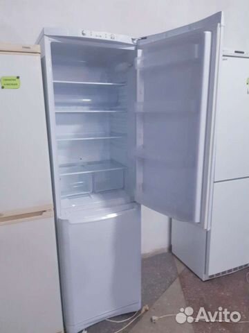 Двухкамерный холодильник Индезит