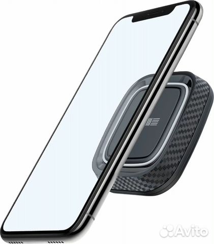 Магнитный автомобильный держатель на панель