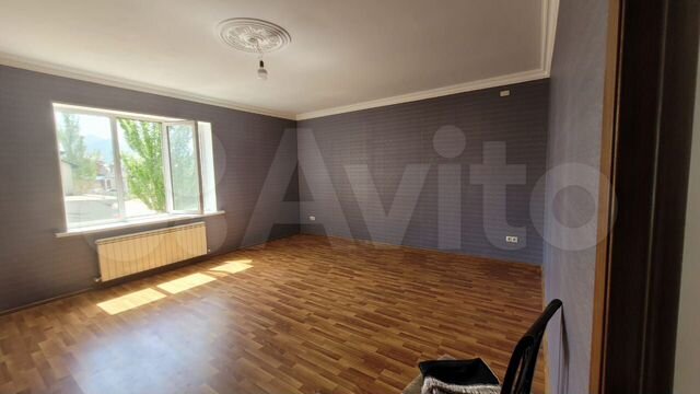 2-к. квартира, 85 м², 3/4 эт.