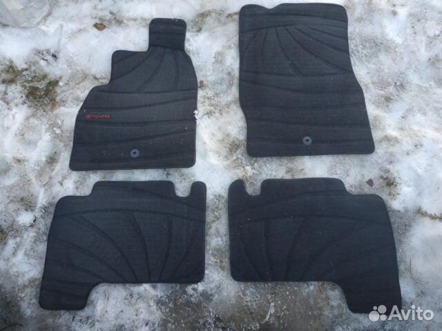 Универсальные коврики Тойота