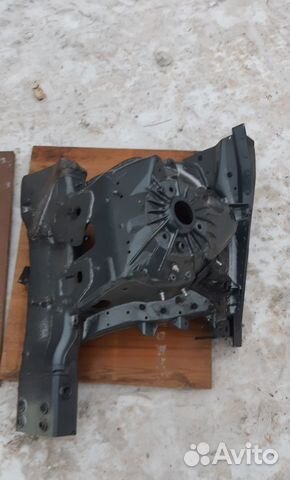 Передняя четверть Mercedes S222