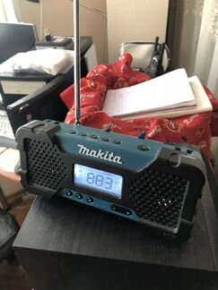 Радио Makita MR051