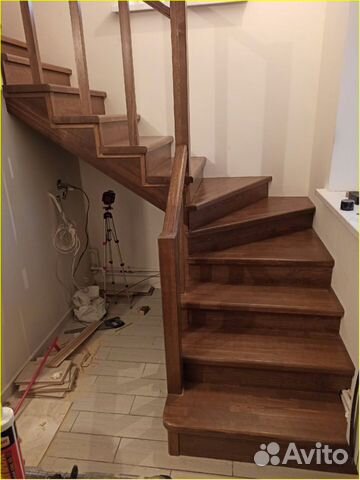 Лестница деревянная на заказ / Лестницы