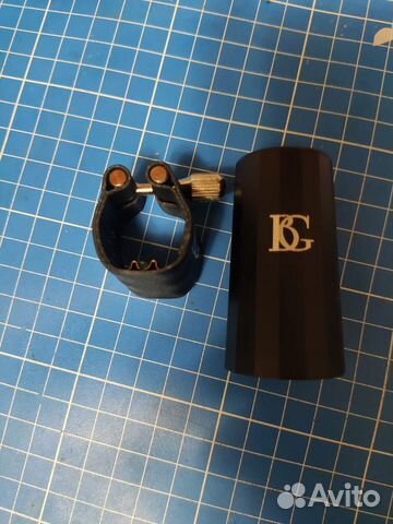 Лигатура для саксофона