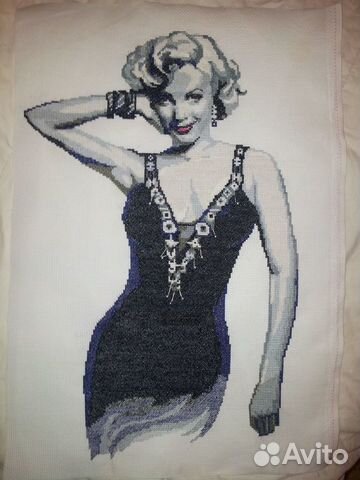 Вышивка крестиком Мэрилин Монро