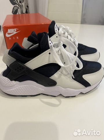 Кроссовки Nike Air Huarache новые оригинал 37