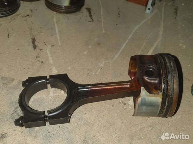 Поршень с шатуном бмв Х5 Е53 4.4