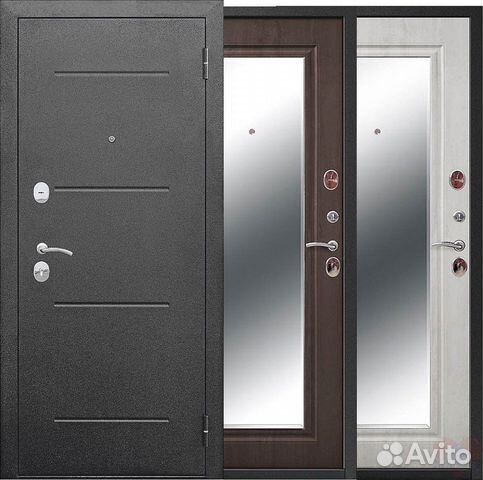 Дверь входная с зеркалом