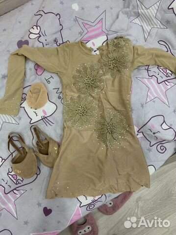 Гимнастический купальник + чешки