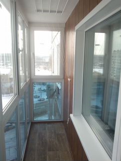 Балконы-остекление, отделка, мебель