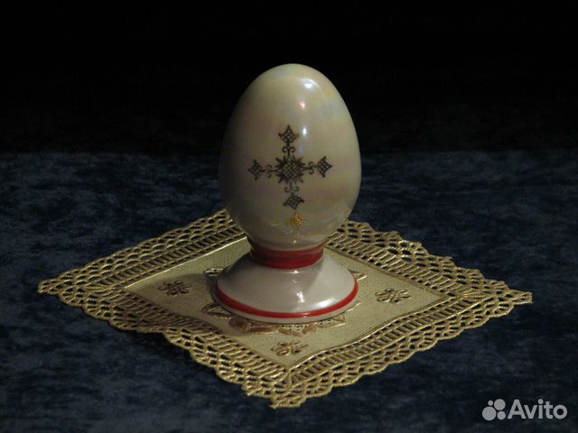 Фигурка. Статуэтка. Фарфор. Пасхальное яйцо