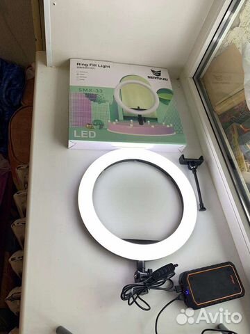 Светодиодные лампы 33 см новая