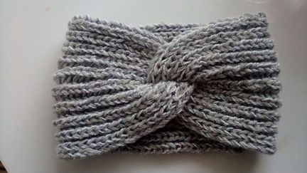 Повязка на голову женская