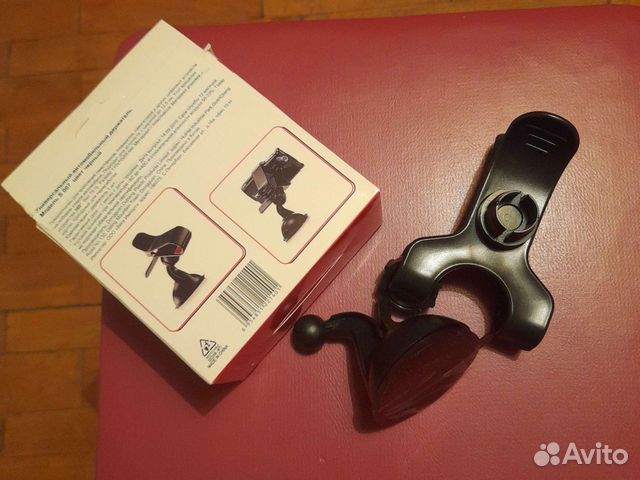 Универсальный автомобильный держатель S-007