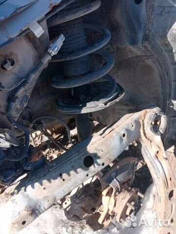 Амортизатор передний левый Lexus RX 300/330/350