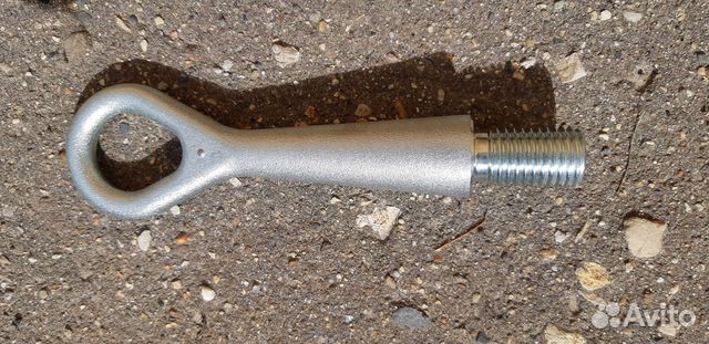 Буксировочный крюк на Ниссан Кашкай