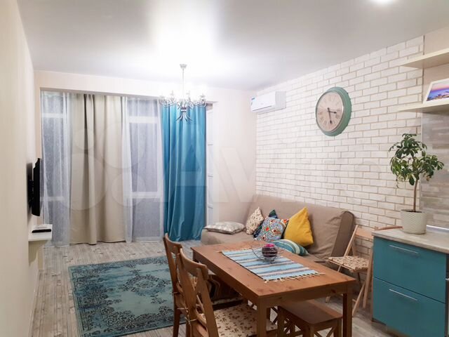 2-к. квартира, 52 м², 8/16 эт.