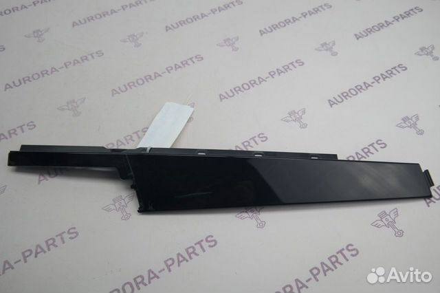 Накладка Range Rover Velar L560 2017