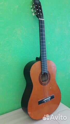 Гитара 6-ти струнная