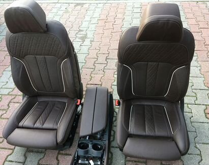 BMW 5-series G30 Комплектный салон